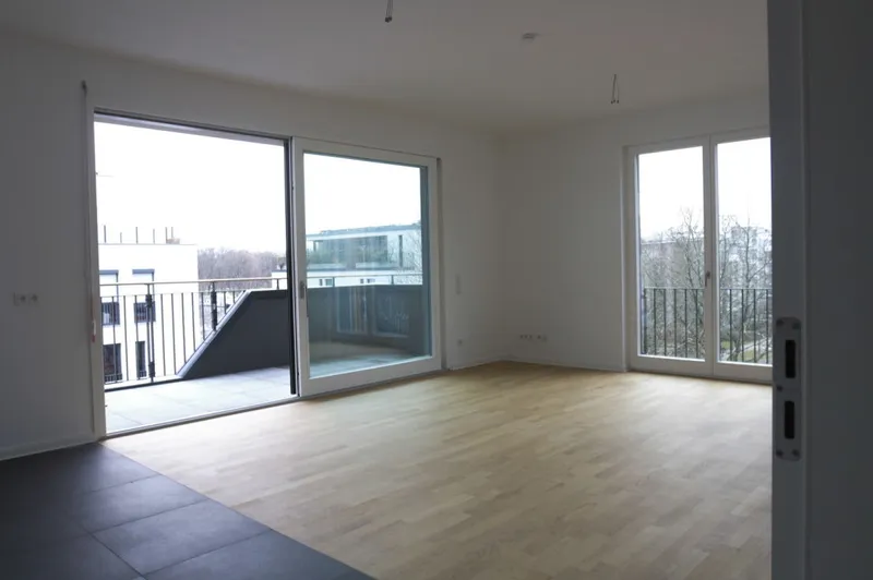 Neuwertige 3-Zimmer-Wohnung mit Balkon und Einbauküche in Friedrichshain, Berlin — photo 1